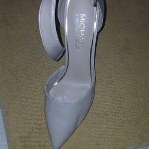 Michael Kors Women's Sophisticated Beige Heels